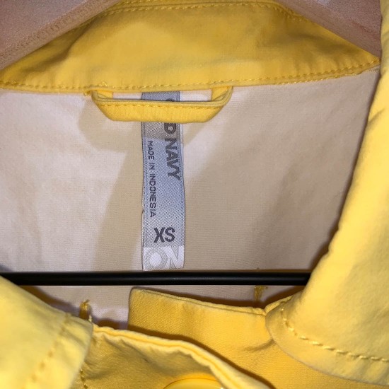 Womens Yellow Jacket size: XS